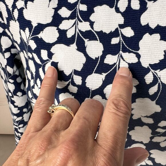 Talbots Navy Blue White Floral Top Women's Small Knit Blouse Cottagecore Flowers - Picture 5 of 14